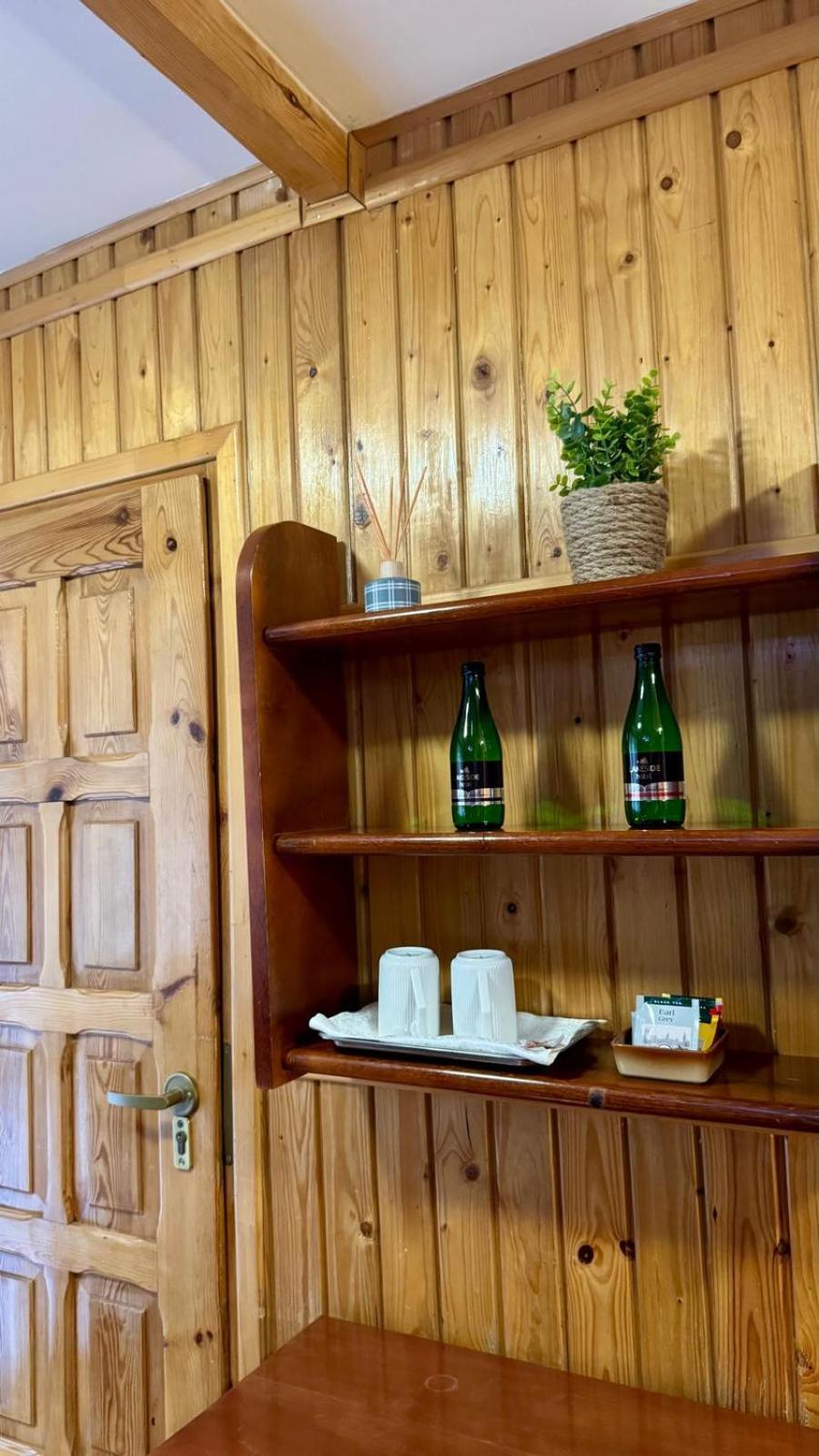 Powidz Lakeside Hotel & Restaurant 외부 사진
