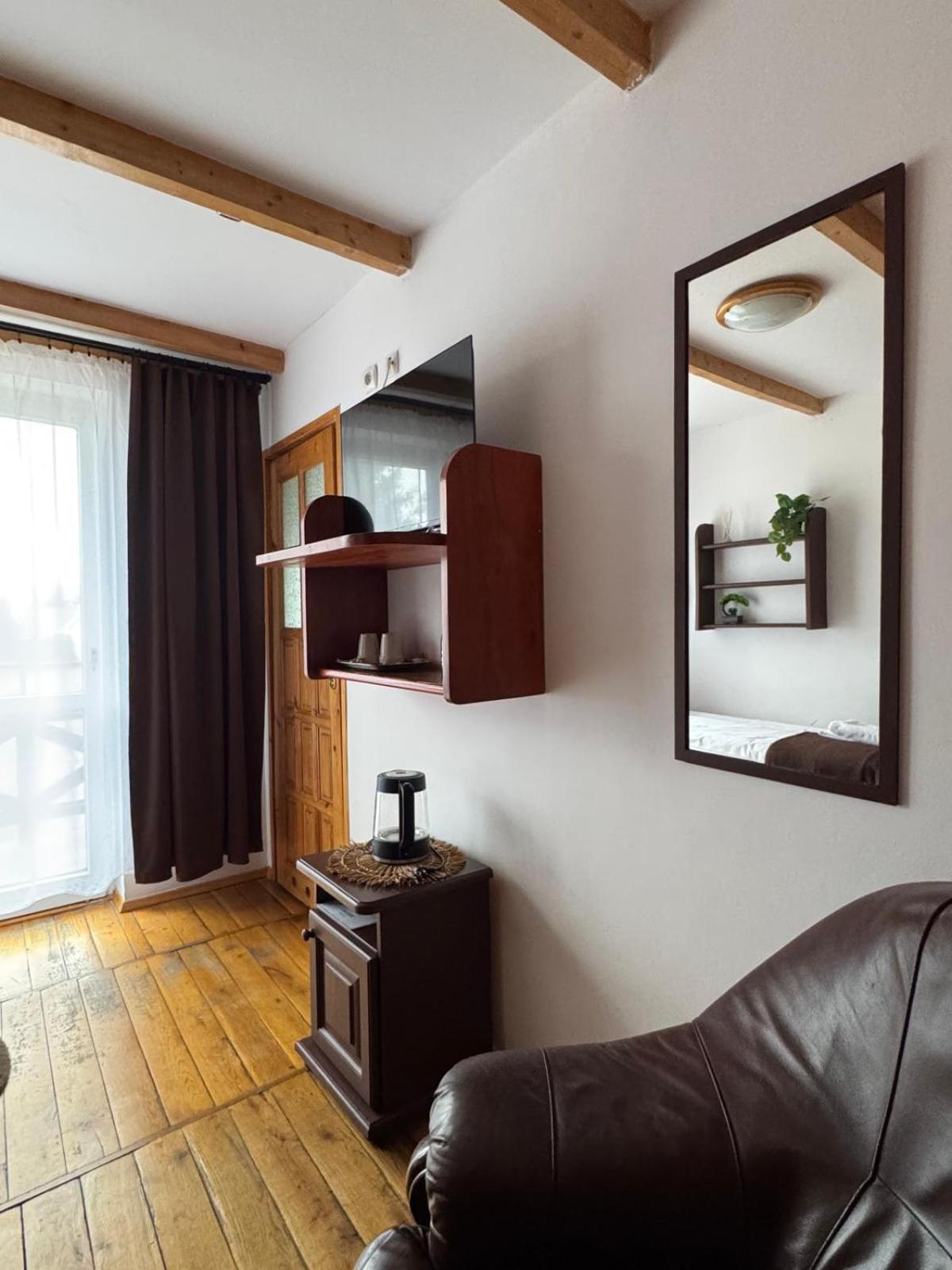 Powidz Lakeside Hotel & Restaurant 외부 사진