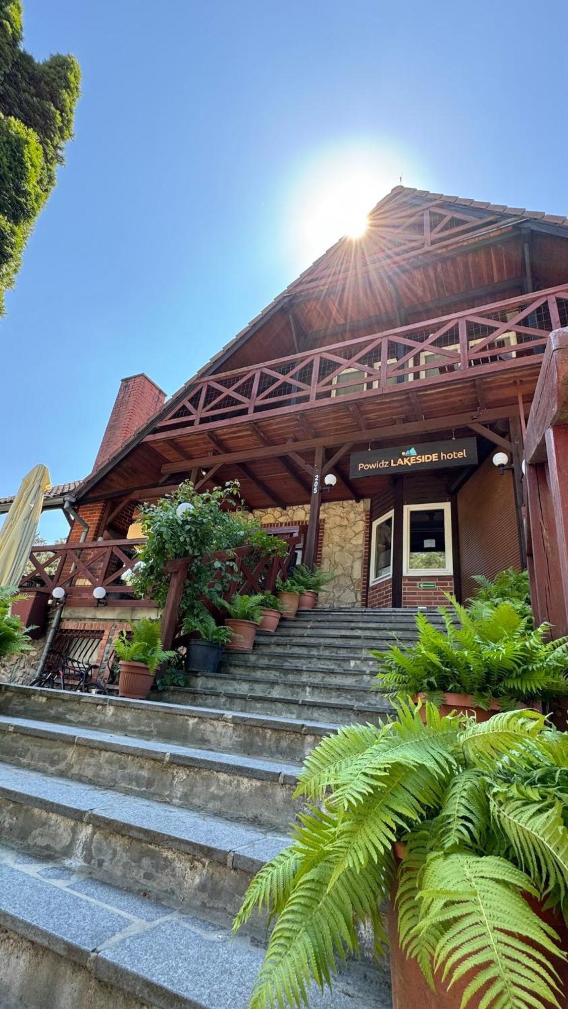 Powidz Lakeside Hotel & Restaurant 외부 사진
